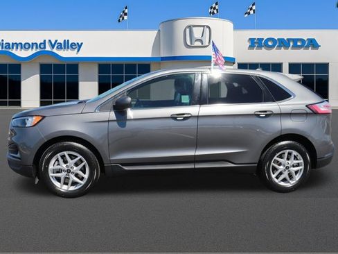 Used 2024 Ford Edge SEL AWD/4WD image 9