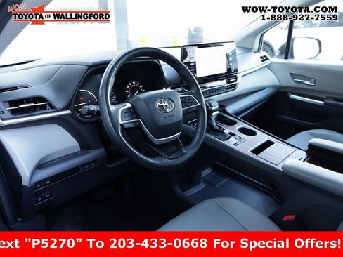 Certified 2024 Toyota Sienna XLE image 33