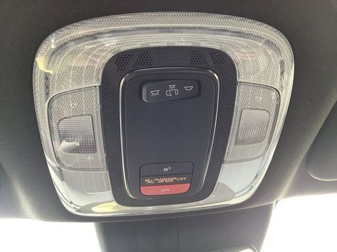 Certified 2025 Hyundai Elantra SEL w/ Cargo Package image 35