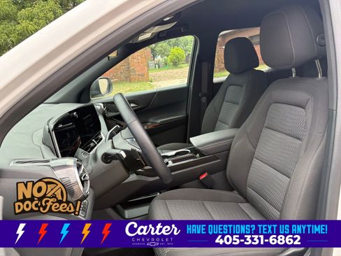 Used 2026 Chevrolet Equinox LT AWD/4WD image 19