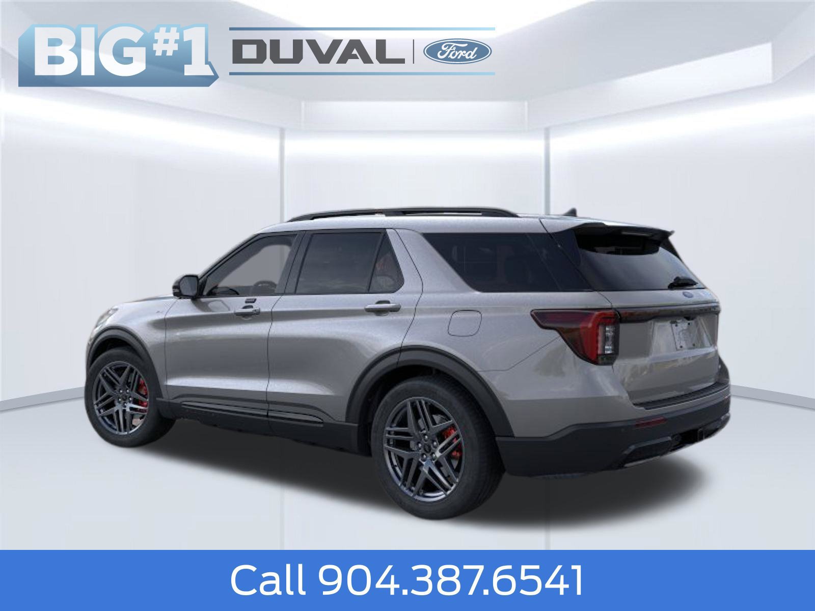 New 2026 Ford Explorer ST-Line w/ ST-Line Street Pack AWD/4WD image 4