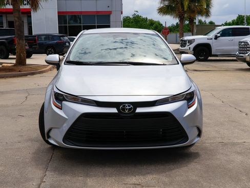 Used 2026 Toyota Corolla LE FWD image 24