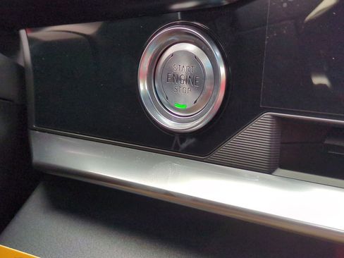 New 2025 Chevrolet Corvette Z06 image 17