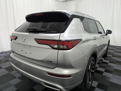 Used 2022 Mitsubishi Outlander SEL image 7