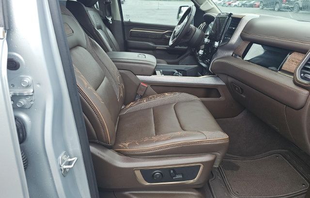 Used 2026 RAM 1500 Limited w/ Bed Utility Group AWD/4WD image 2