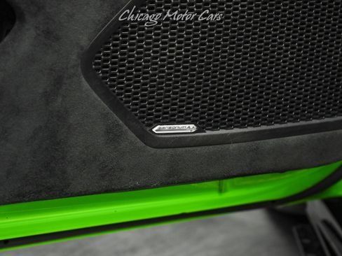 Used 2018 Lamborghini Huracan Performante image 25