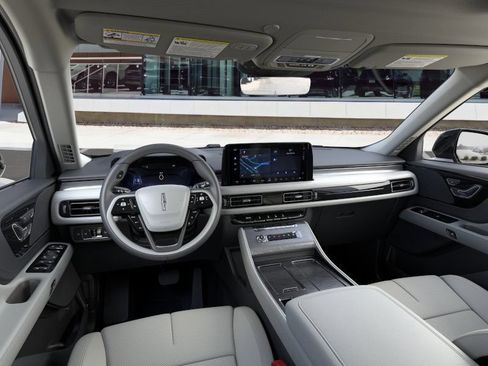 New 2026 Lincoln Aviator 2WD image 9