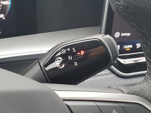 New 2026 Volkswagen Tiguan SE R-Line image 21