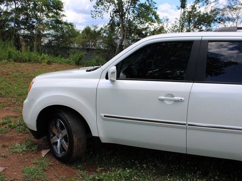 Used 2012 Honda Pilot Touring image 11