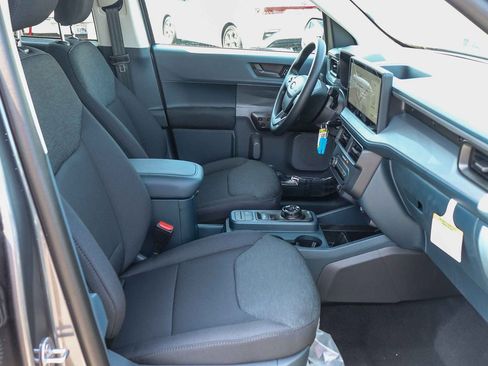 New 2026 Ford Maverick XL AWD/4WD image 16