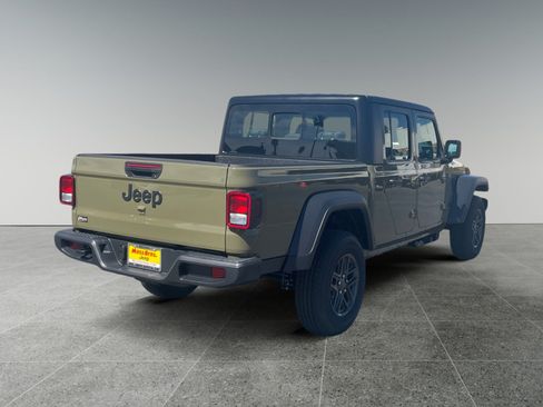 New 2026 Jeep Gladiator Sport AWD/4WD image 5