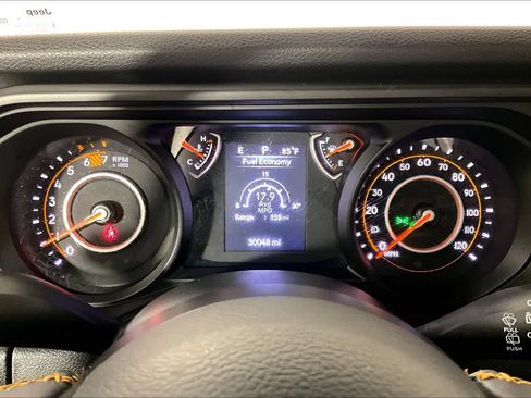 Used 2024 Jeep Wrangler Unlimited Sport AWD/4WD image 24