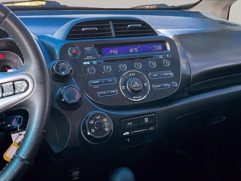 Used 2012 Honda Fit Sport image 6