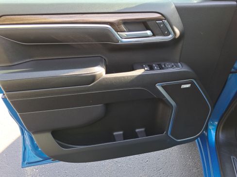 Used 2024 Chevrolet Silverado 1500 RST w/ Convenience Package II image 15