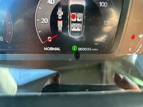 Used 2025 Acura ADX A-Spec FWD image 17