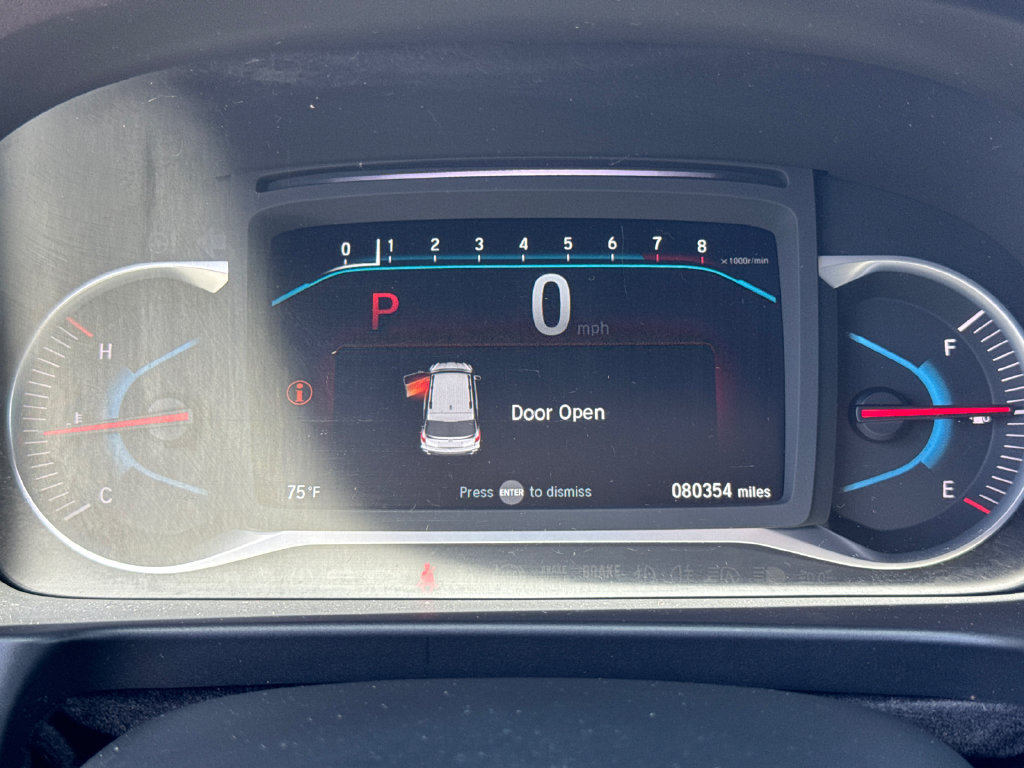 Used 2020 Honda Pilot Touring image 29