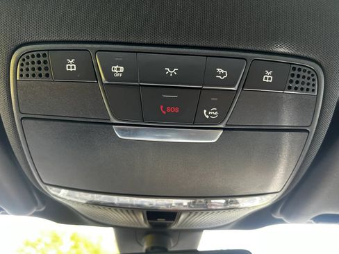 Used 2019 Mercedes-Benz E 450 4MATIC Sedan w/ Premium Package image 44