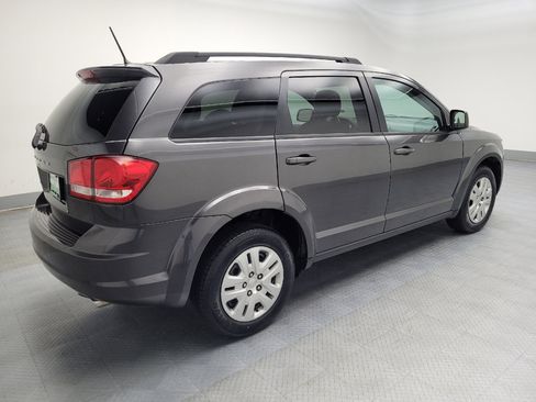 Used 2018 Dodge Journey SE image 10