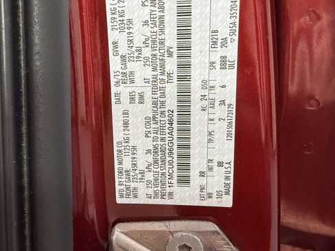 Used 2016 Ford Escape Titanium w/ Equipment Group 301A image 31