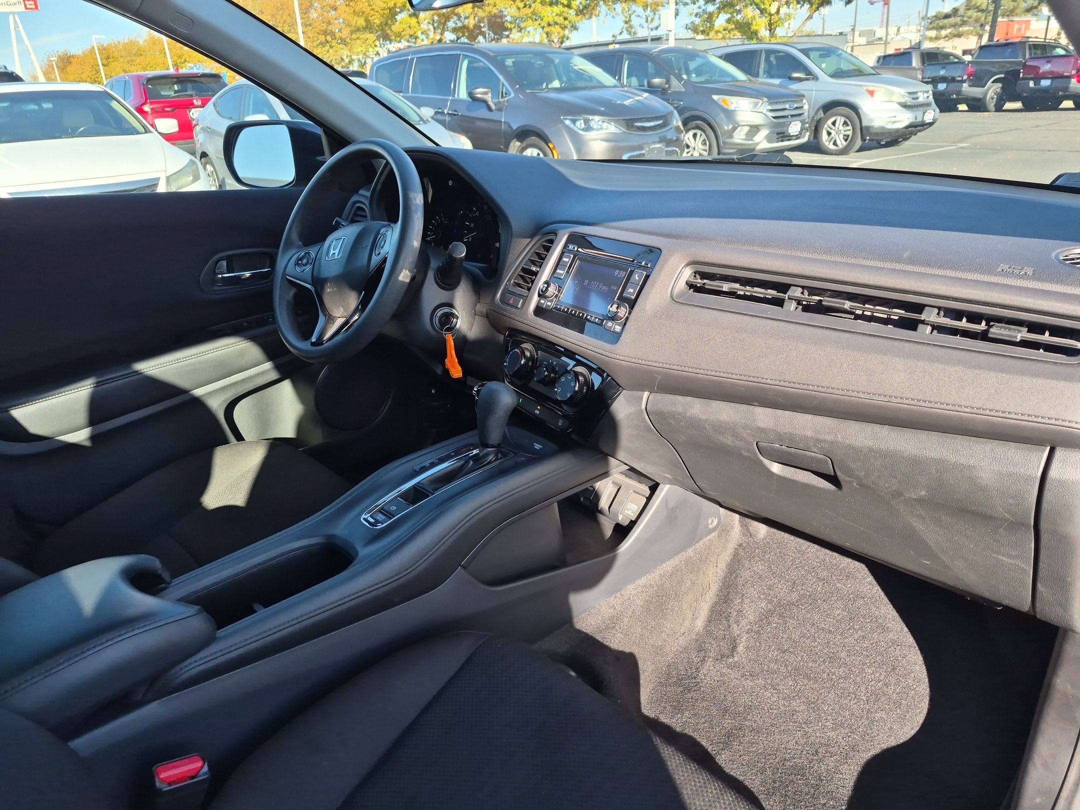 Used 2017 Honda HR-V LX image 30