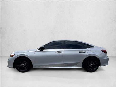 Used 2025 Honda Civic Sport image 6