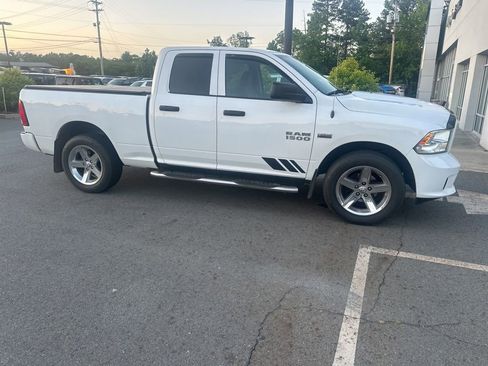 Used 2016 RAM 1500 Express w/ Popular Equipment Group AWD/4WD image 4