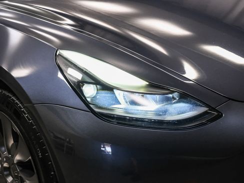 Used 2023 Tesla Model 3 Standard Range RWD image 14
