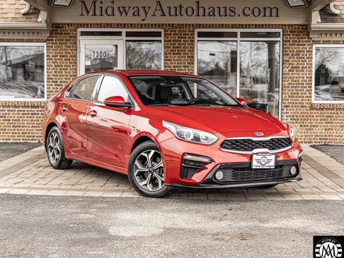 Used 2019 Kia Forte LXS image 2