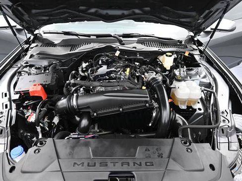 Certified 2025 Ford Mustang Coupe RWD image 17