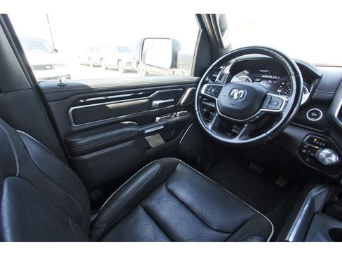 Used 2021 RAM 1500 Laramie AWD/4WD image 8