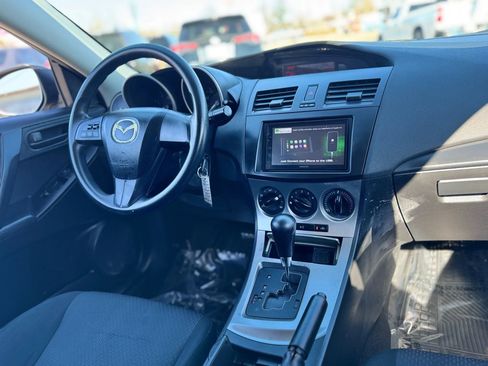 Used 2010 MAZDA MAZDA3 i Sport image 18