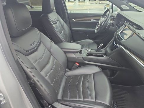 Used 2020 Cadillac XT5 Sportv w/ Platinum Package image 10