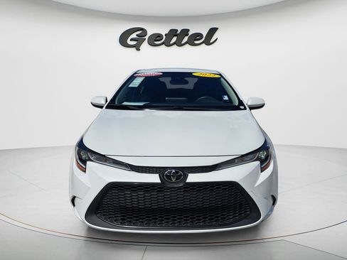 Certified 2022 Toyota Corolla LE image 8