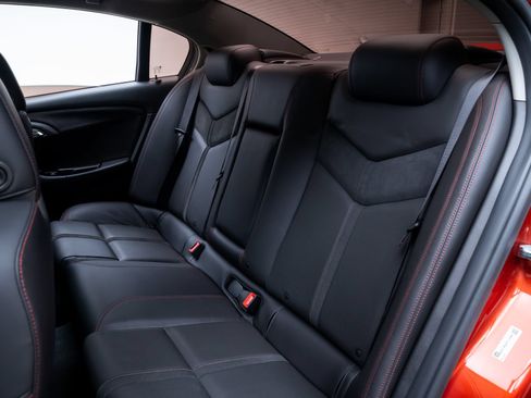 Used 2015 Chevrolet SS RWD image 25