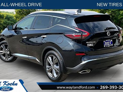 Used 2021 Nissan Murano Platinum AWD/4WD image 2