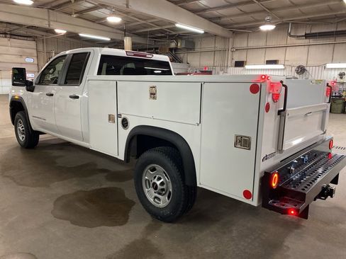 New 2025 GMC Sierra 2500 Pro w/ Convenience Package image 3