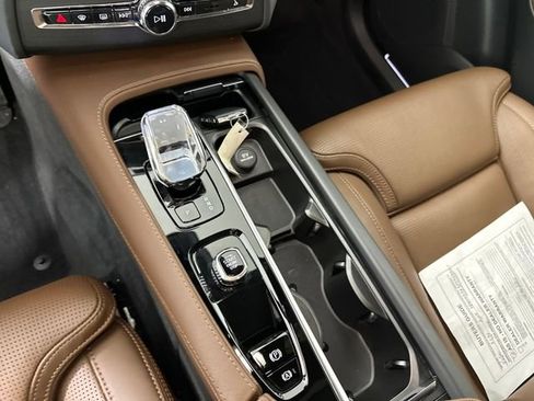Used 2023 Volvo XC90 B6 Ultimate image 19