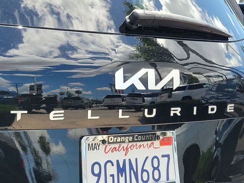 Used 2023 Kia Telluride S FWD image 31