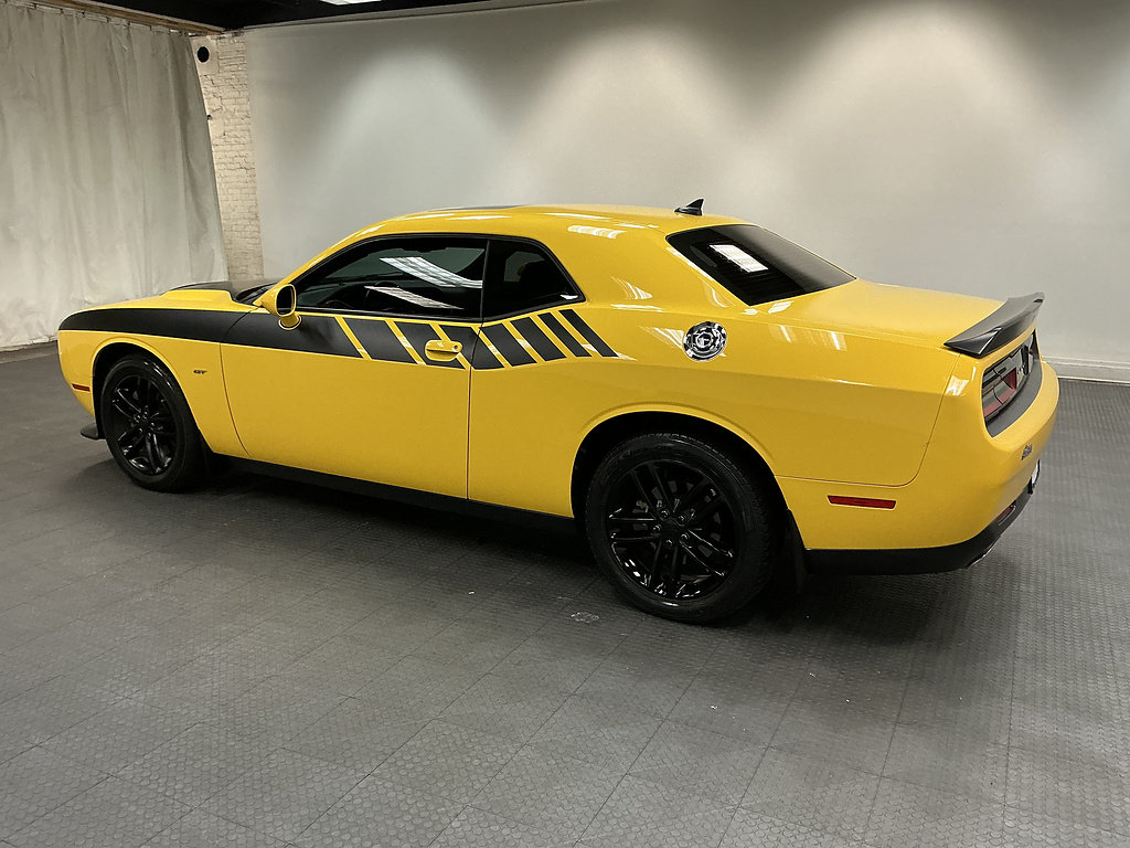 Used 2018 Dodge Challenger GT w/ Technology Group AWD/4WD image 3