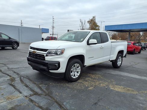 Used 2022 Chevrolet Colorado LT w/ Fleet Safety Package image 6