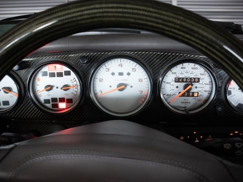 Used 1997 Porsche 911 Carrera 4S AWD/4WD image 16