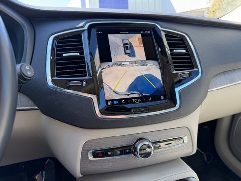 Certified 2024 Volvo XC90 B6 Plus w/ Protection Package Premier image 20