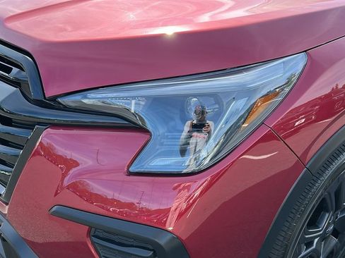 Certified 2025 Subaru Ascent Bronze Edition image 4