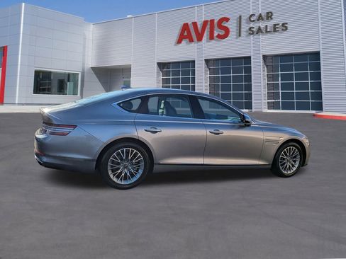 Used 2023 Genesis G80 2.5T image 5