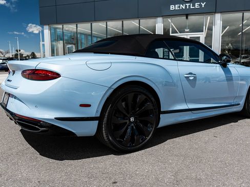 Certified 2026 Bentley Continental GTC AWD/4WD image 13