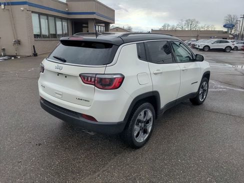 Used 2019 Jeep Compass Limited image 14