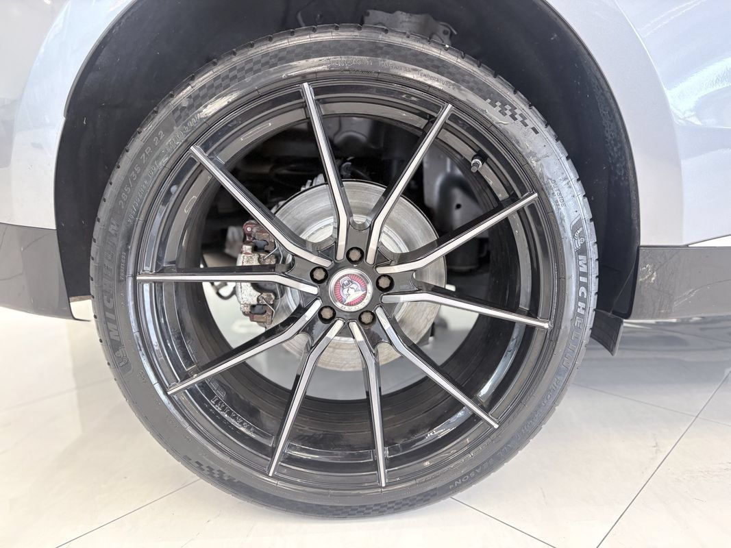 Used 2022 Jaguar F-PACE S AWD/4WD image 34
