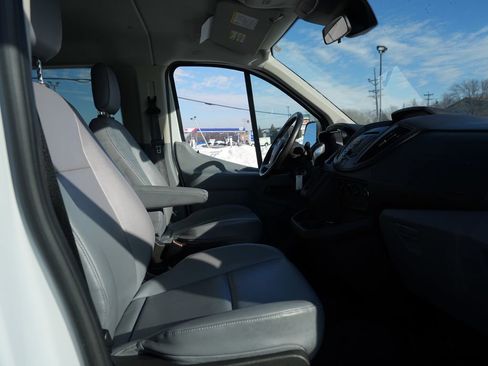 Used 2016 Ford Transit 350 XL image 19