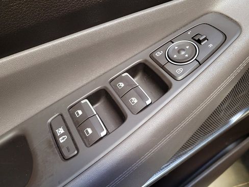 Used 2019 Hyundai Santa Fe SEL FWD image 27