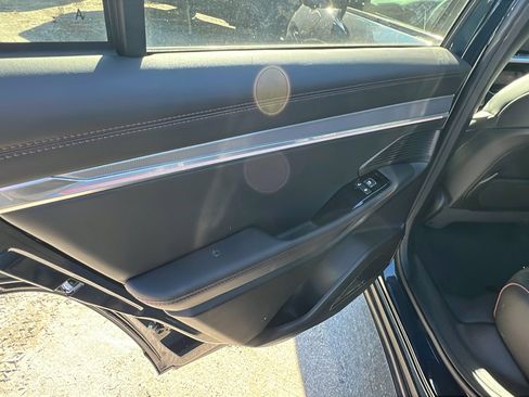 Used 2024 Jeep Wagoneer Launch Edition image 24